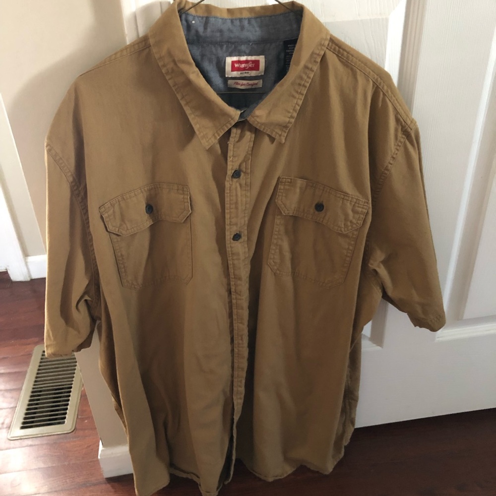 Wrangler Button Down Short Sleeve